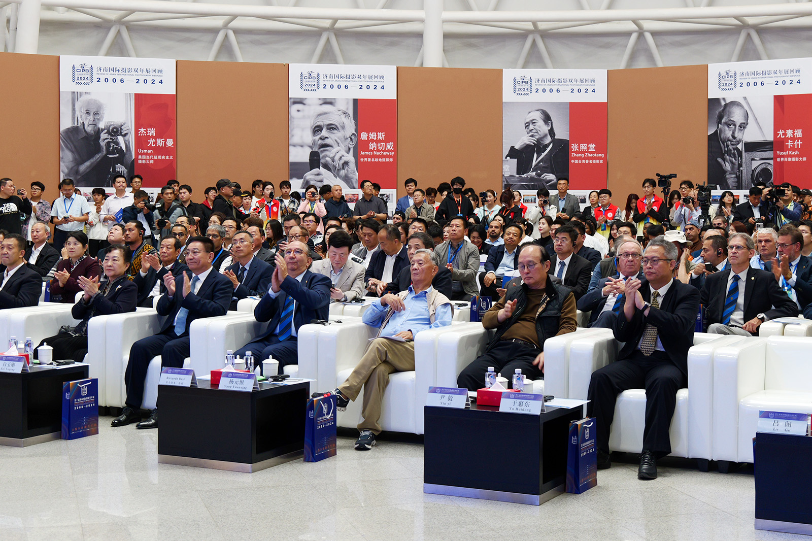 P1000548-.jpg