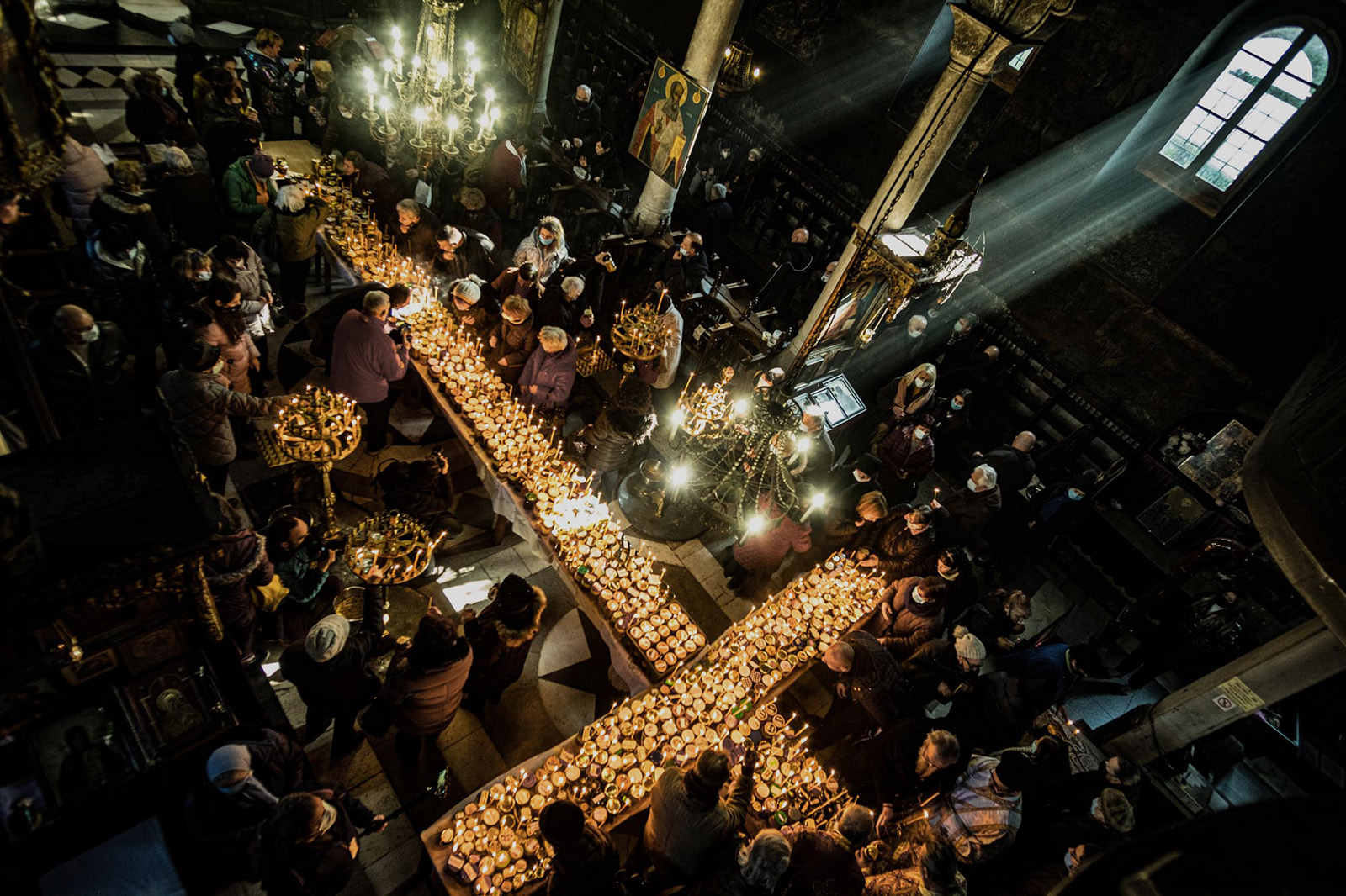 9.  保加利亚《蜡烛十字架》康斯坦丁·扎伊科夫.jpg